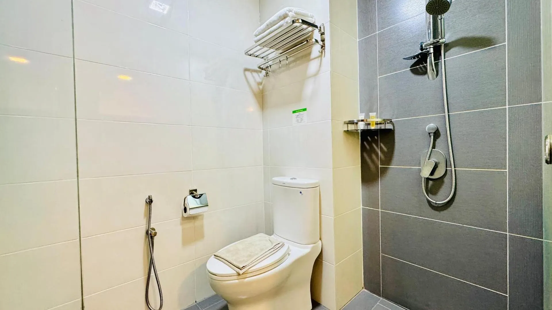 ***  Kingston Hotel 13 - Penang Hills Formerly Known As Deview Hotel Ayer Itam Malaysia